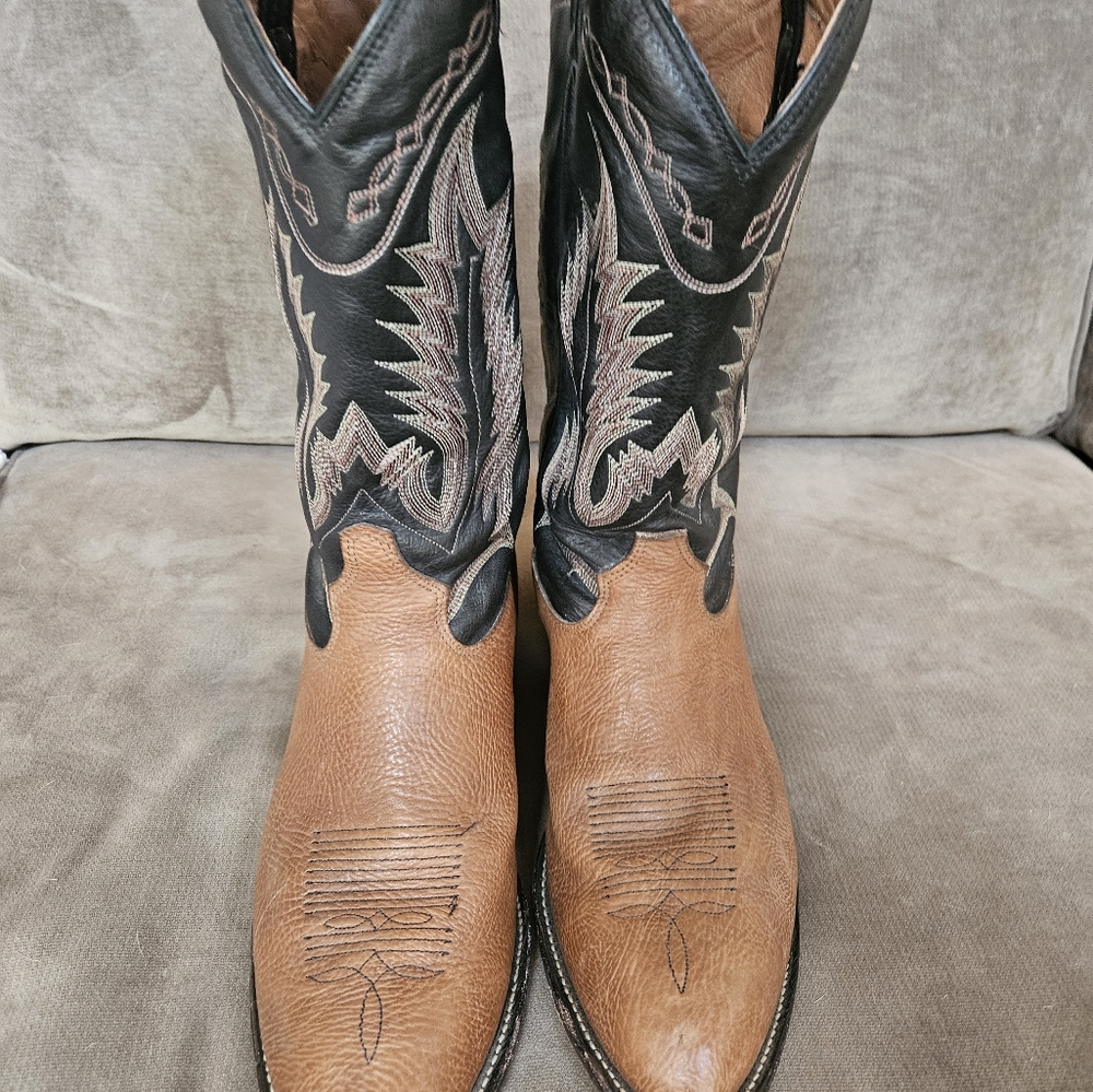 Tony Lama Men's Cowboy Boots - Picture 3 of 5